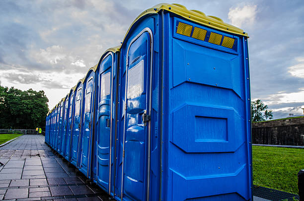 Best Portable restroom trailer rental  in Bristol, VA